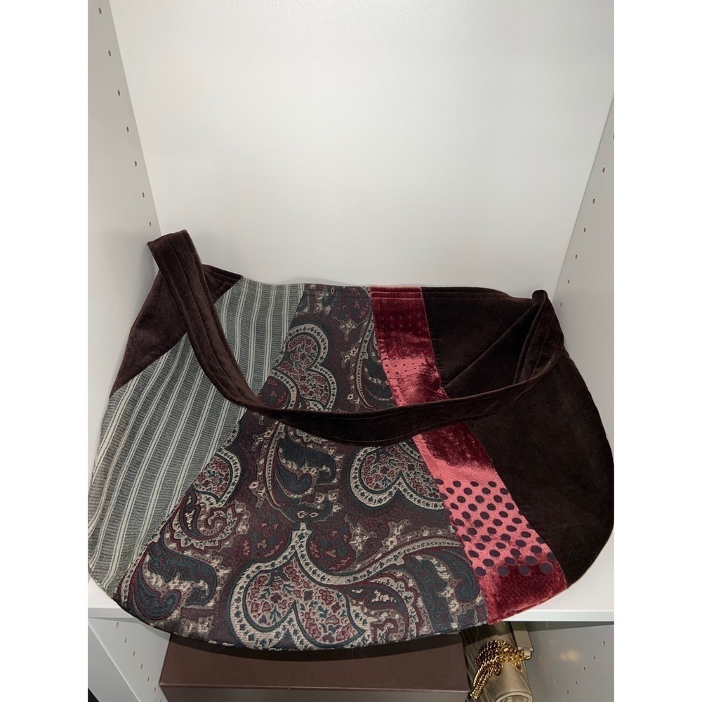 Koos OF COURSE Paisley Print Velvet Handbag